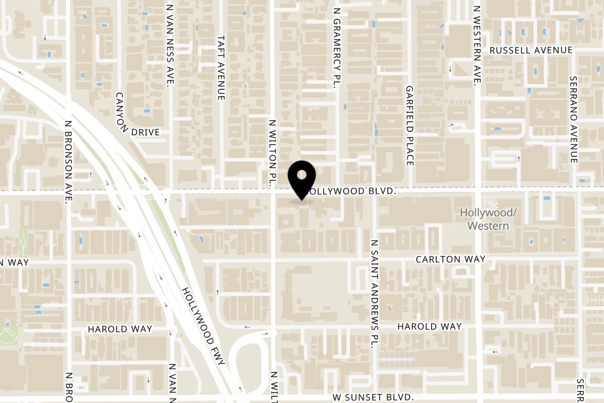 Map showing the location of Curry Boys Hollywood on 5644 Hollywood Blvd in Los Angeles